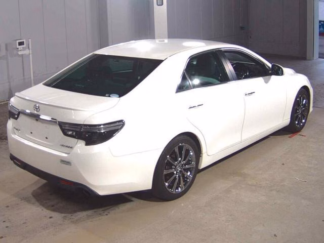 TOYOTA MARK X