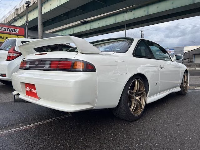 NISSAN SILVIA