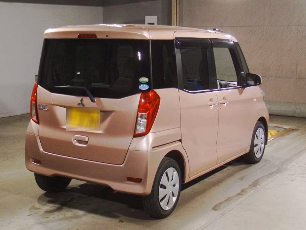 MITSUBISHI EK SPACE