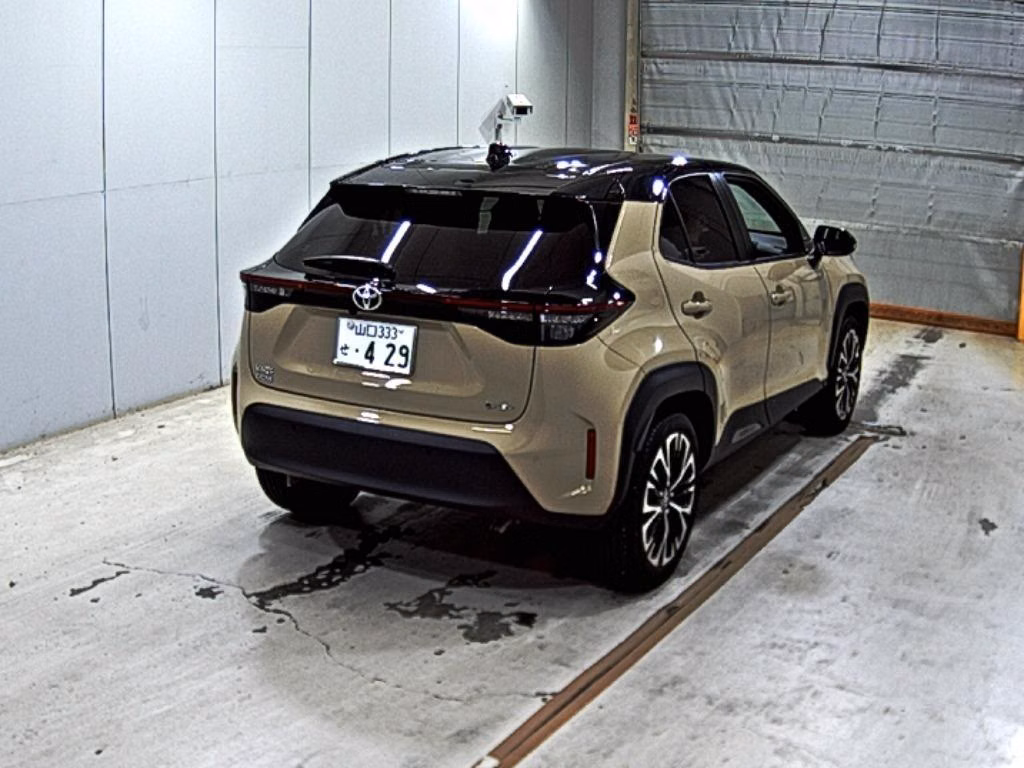 TOYOTA YARIS CROSS