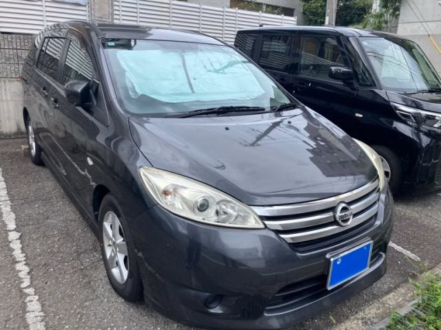 NISSAN LAFESTA