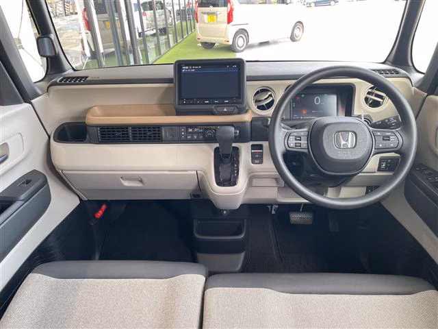 HONDA N-BOX