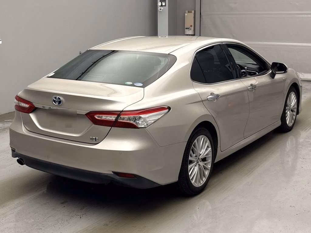 TOYOTA CAMRY