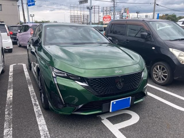 PEUGEOT 308