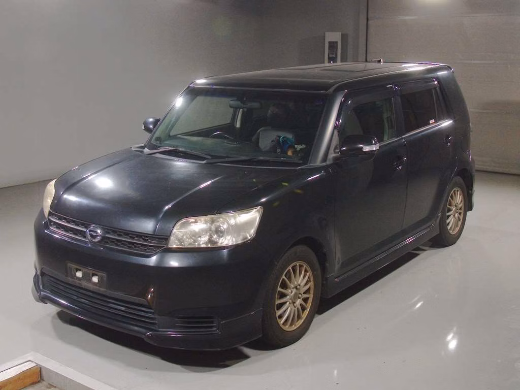 TOYOTA COROLLA RUMION
