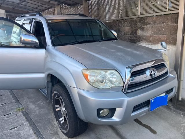 TOYOTA HILUX SURF