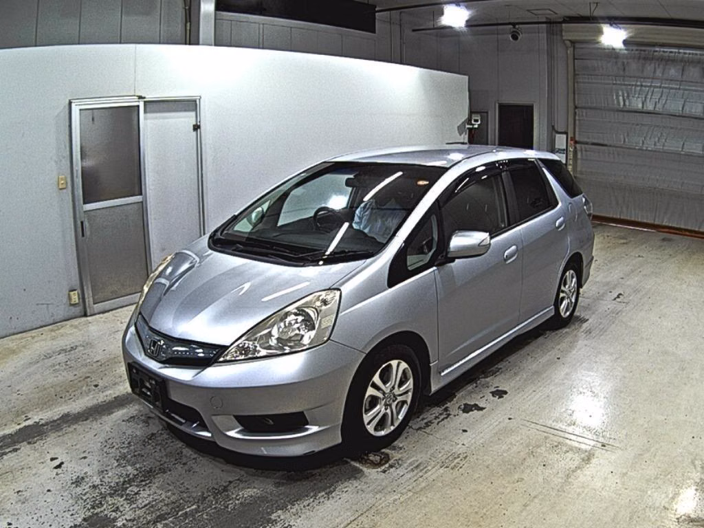 HONDA FIT SHUTTLE
