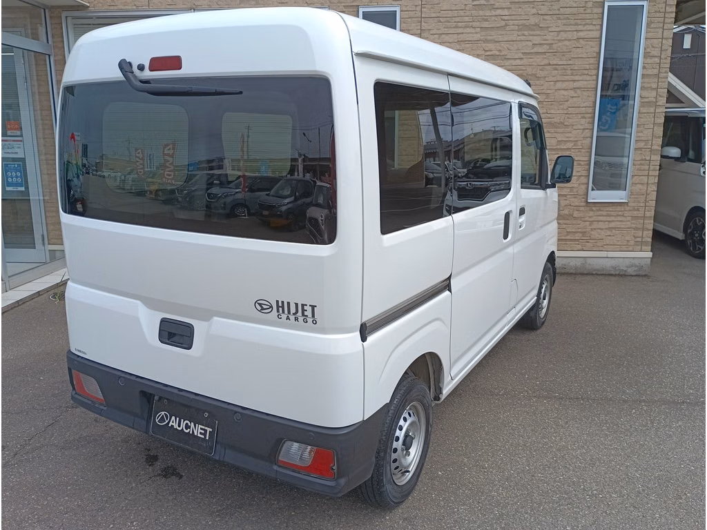 DAIHATSU ATRAI