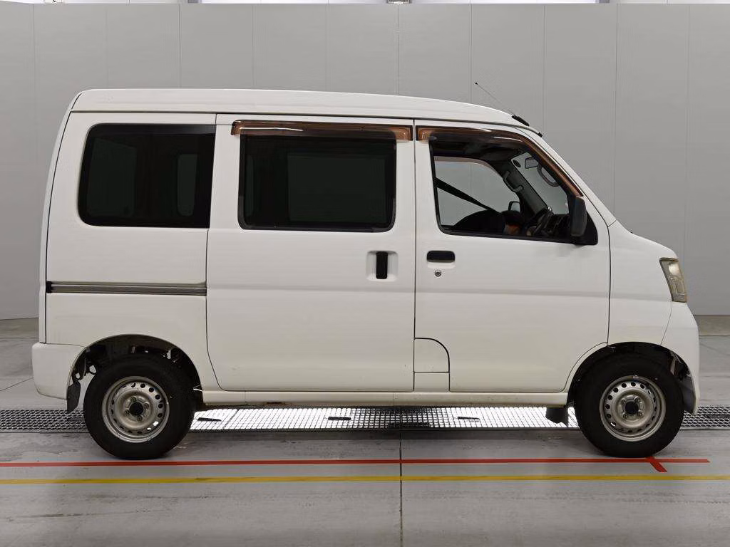 SUBARU SAMBAR