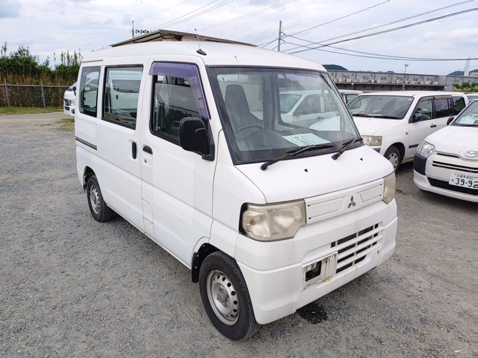MITSUBISHI MINICAB