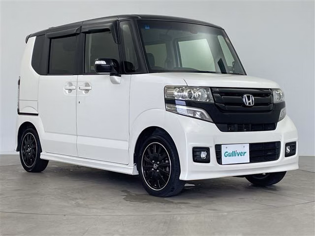 HONDA N-BOX