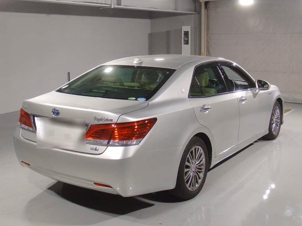 TOYOTA CROWN