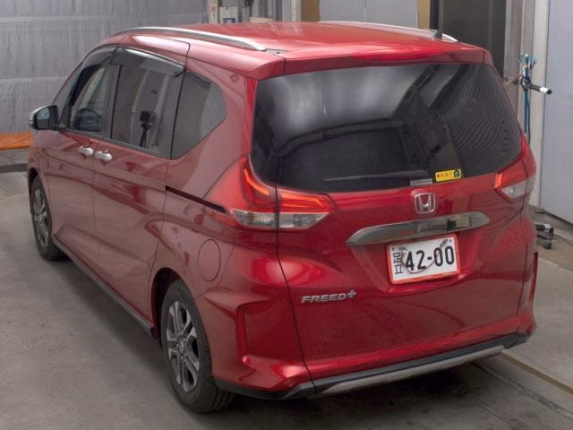 HONDA FREED+