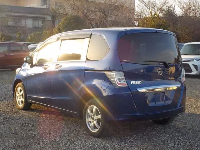 HONDA FREED