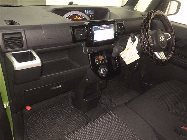TOYOTA PIXIS MEGA
