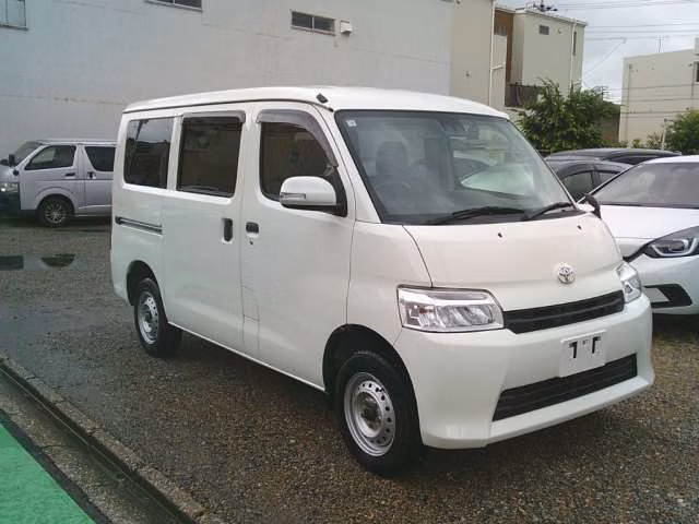TOYOTA TOWN ACE