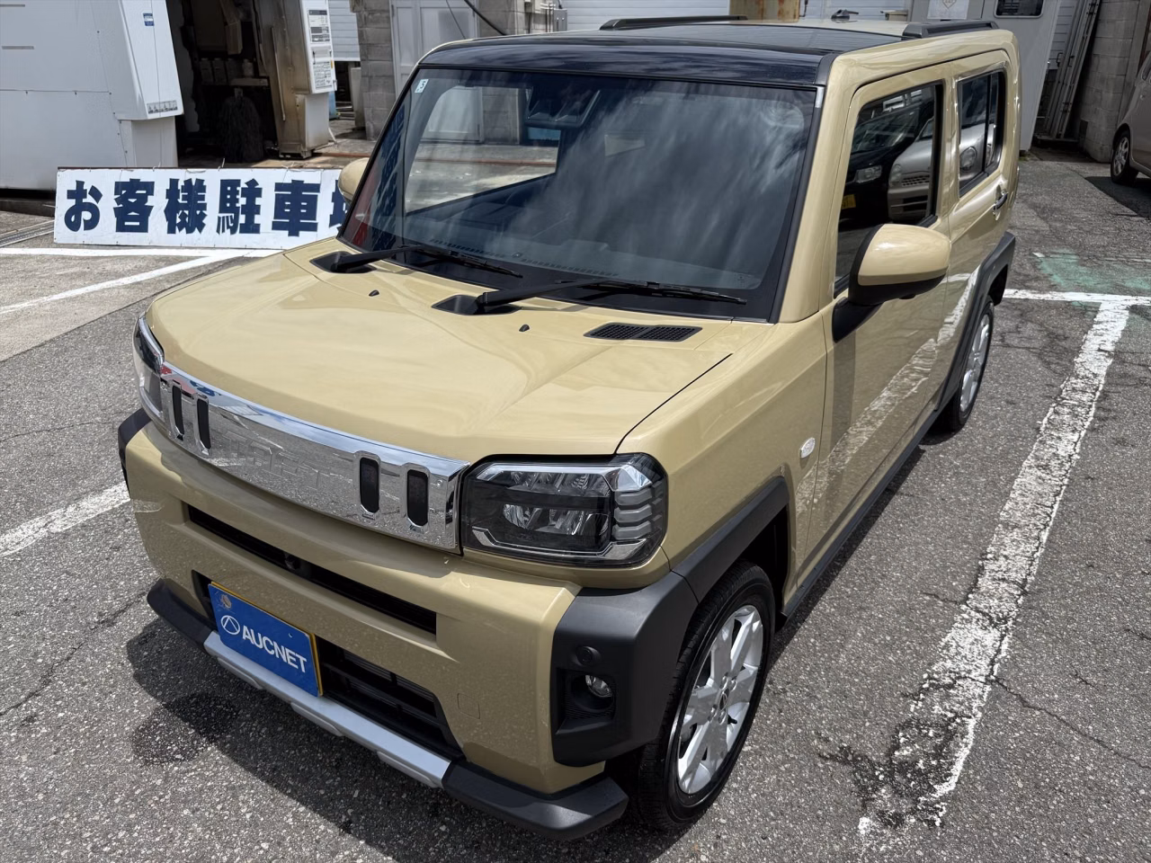 DAIHATSU TAFT