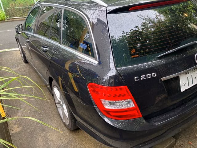 MERCEDES-BENZ C-CLASS