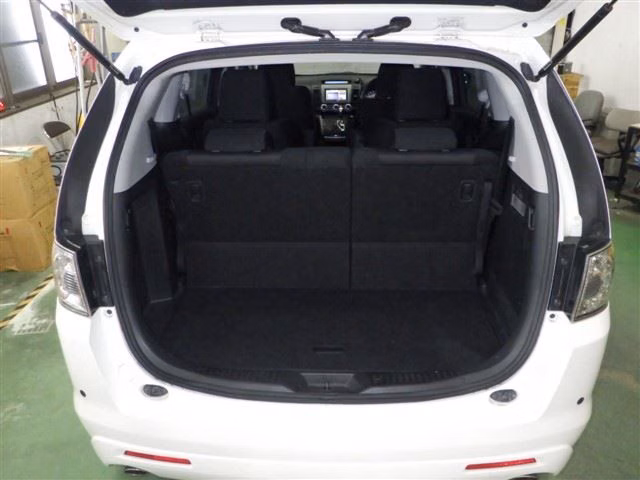 MAZDA MPV