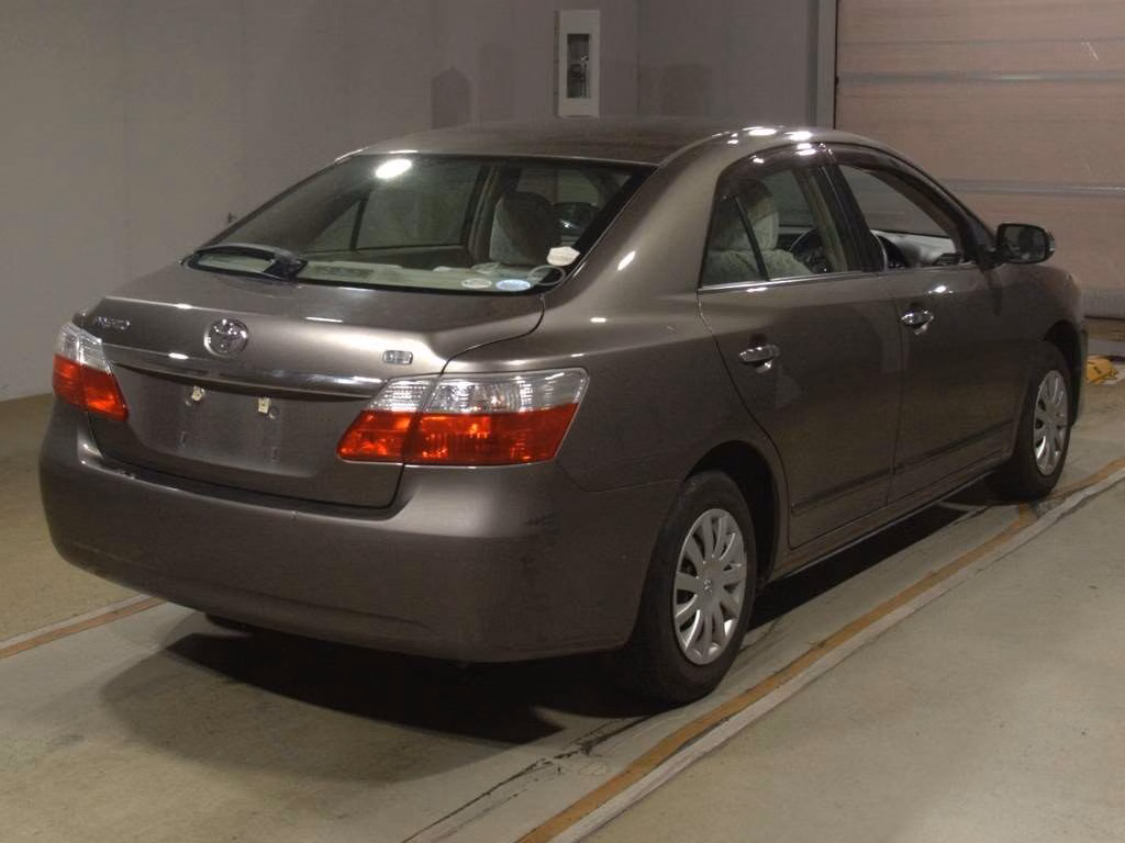 TOYOTA PREMIO