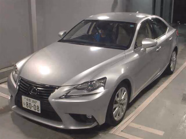 LEXUS IS300