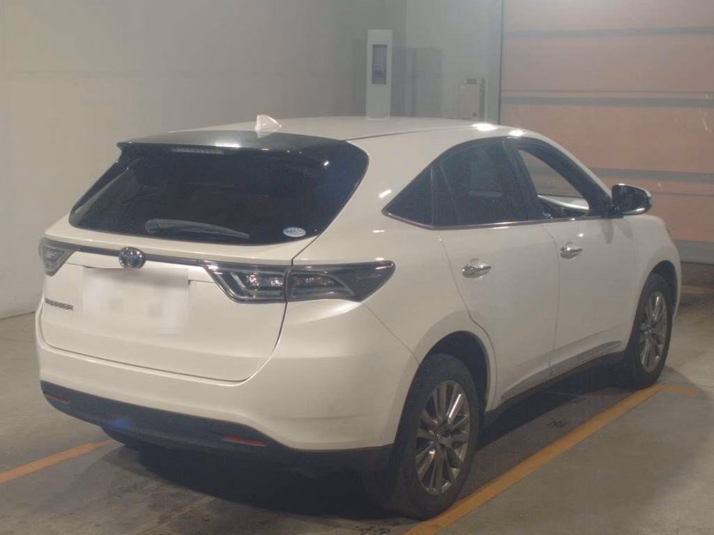 TOYOTA HARRIER