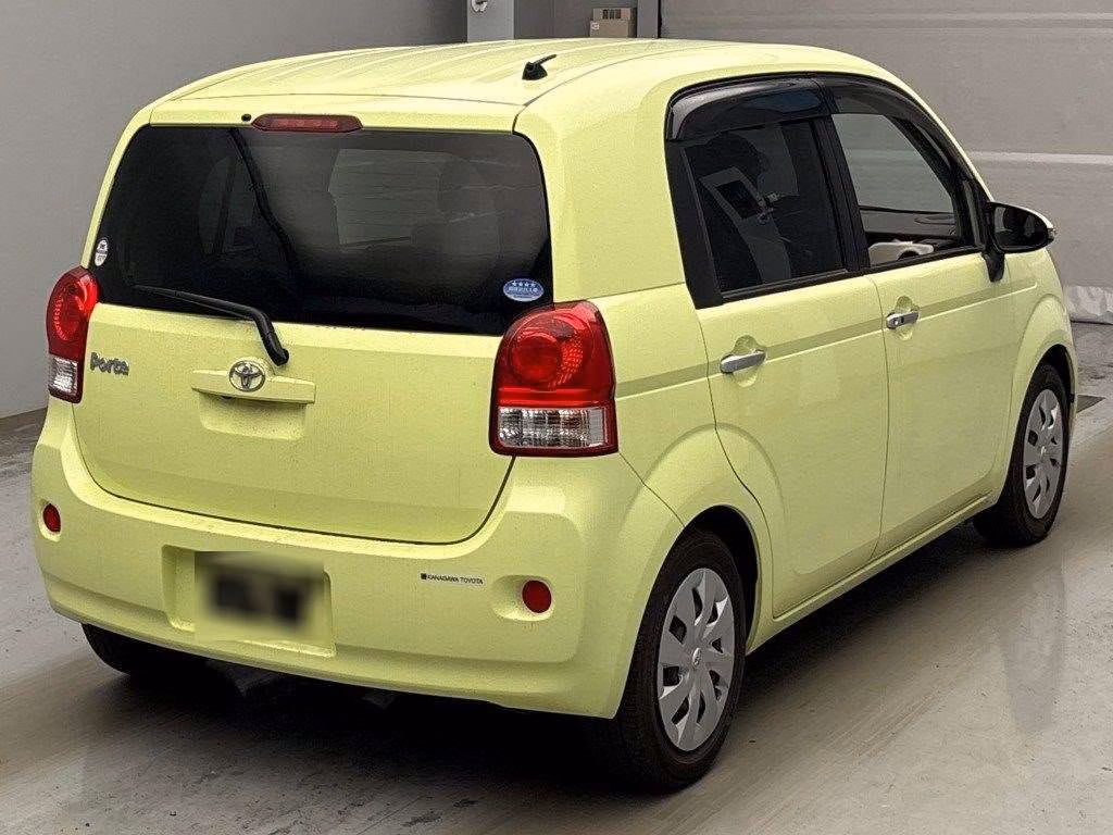 TOYOTA PORTE