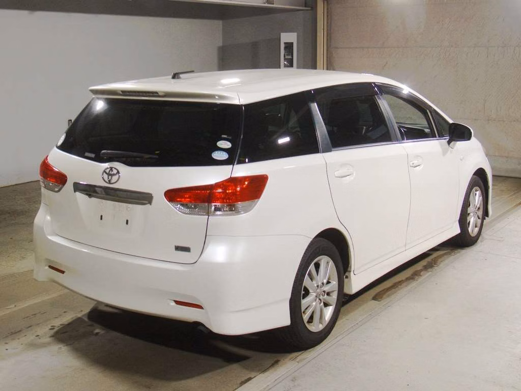 TOYOTA WISH
