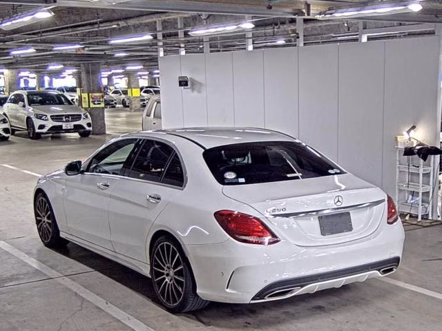 MERCEDES-BENZ C-CLASS