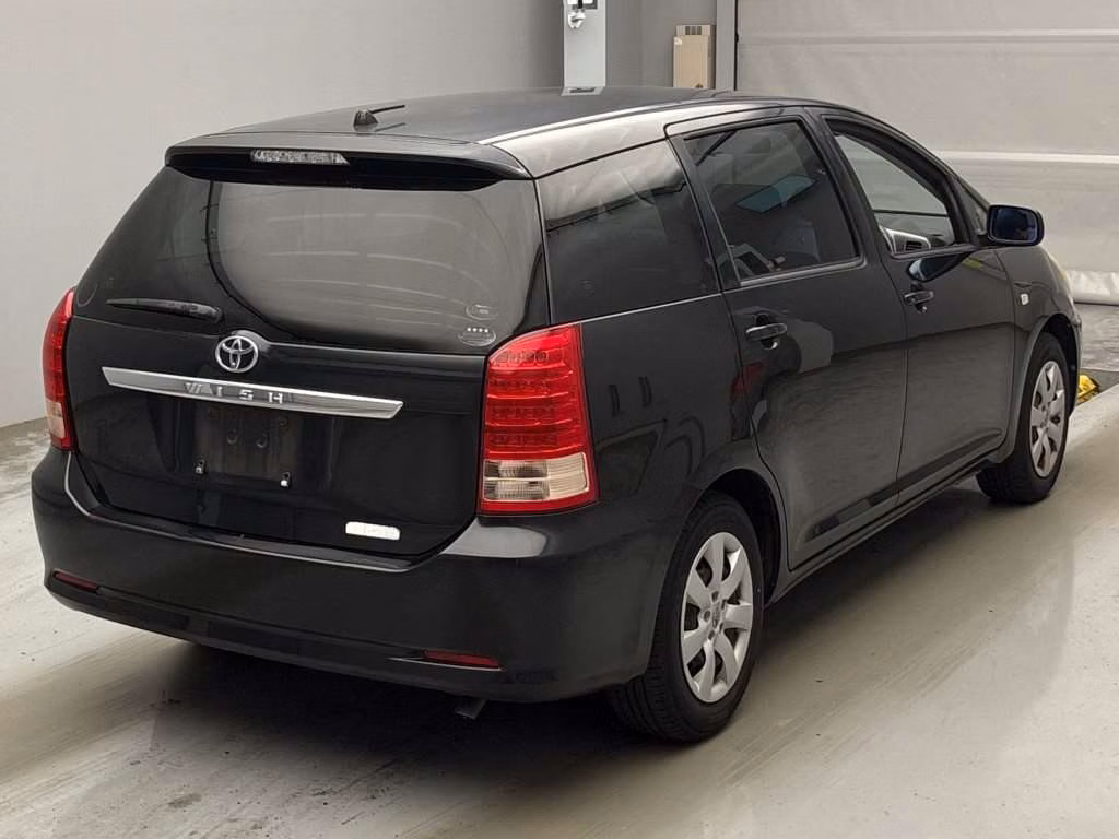 TOYOTA WISH
