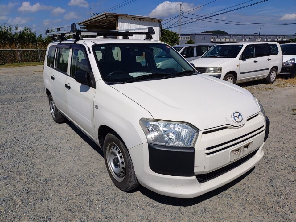 MAZDA FAMILIA