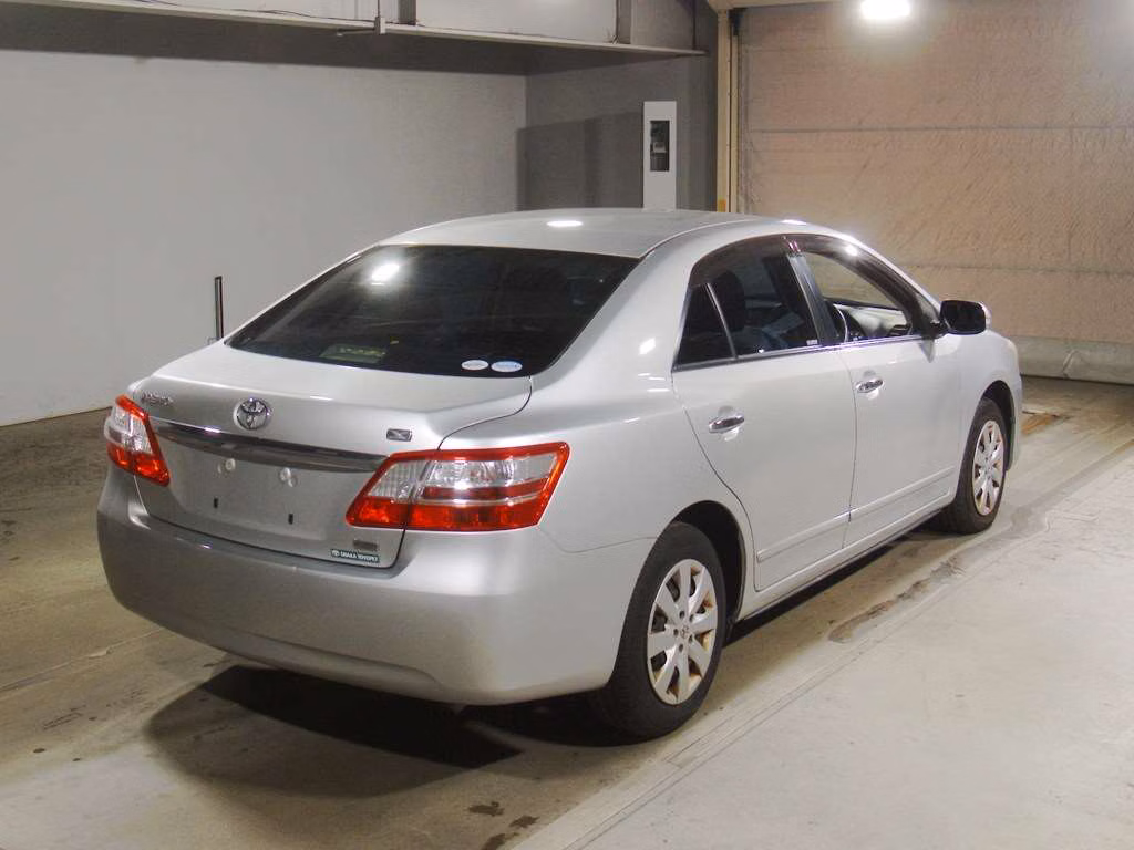 TOYOTA PREMIO