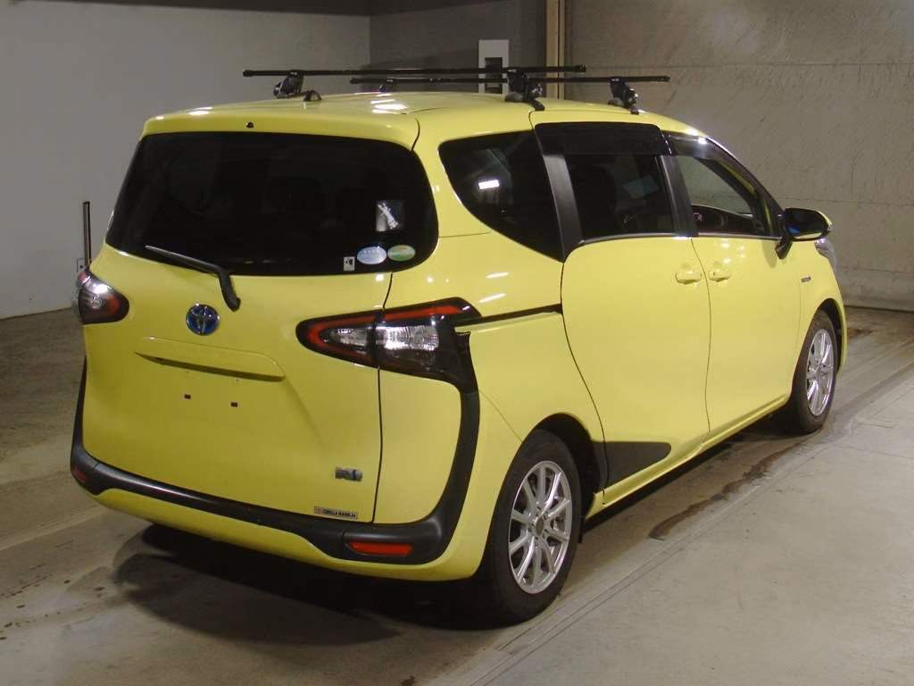 TOYOTA SIENTA