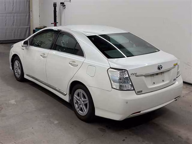 TOYOTA SAI