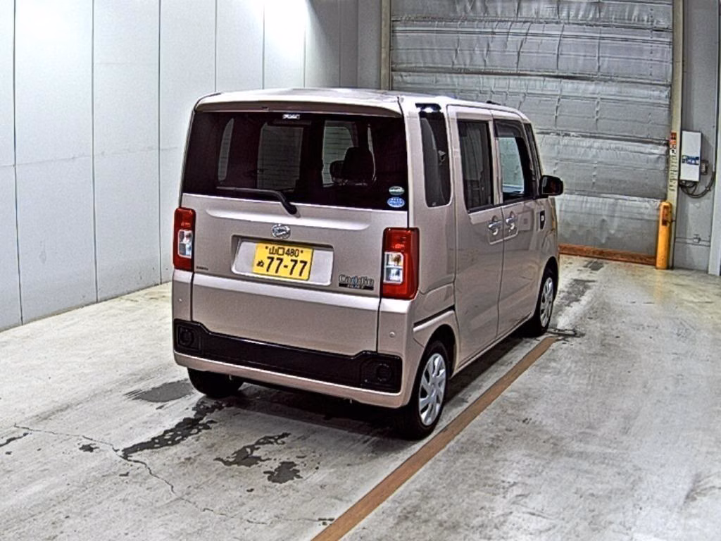 DAIHATSU HIJET CADDIE