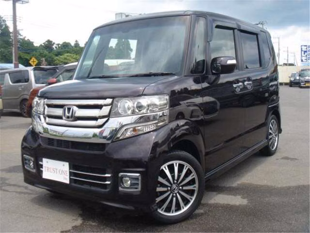 HONDA N-BOX