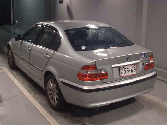 BMW 3-SERIES