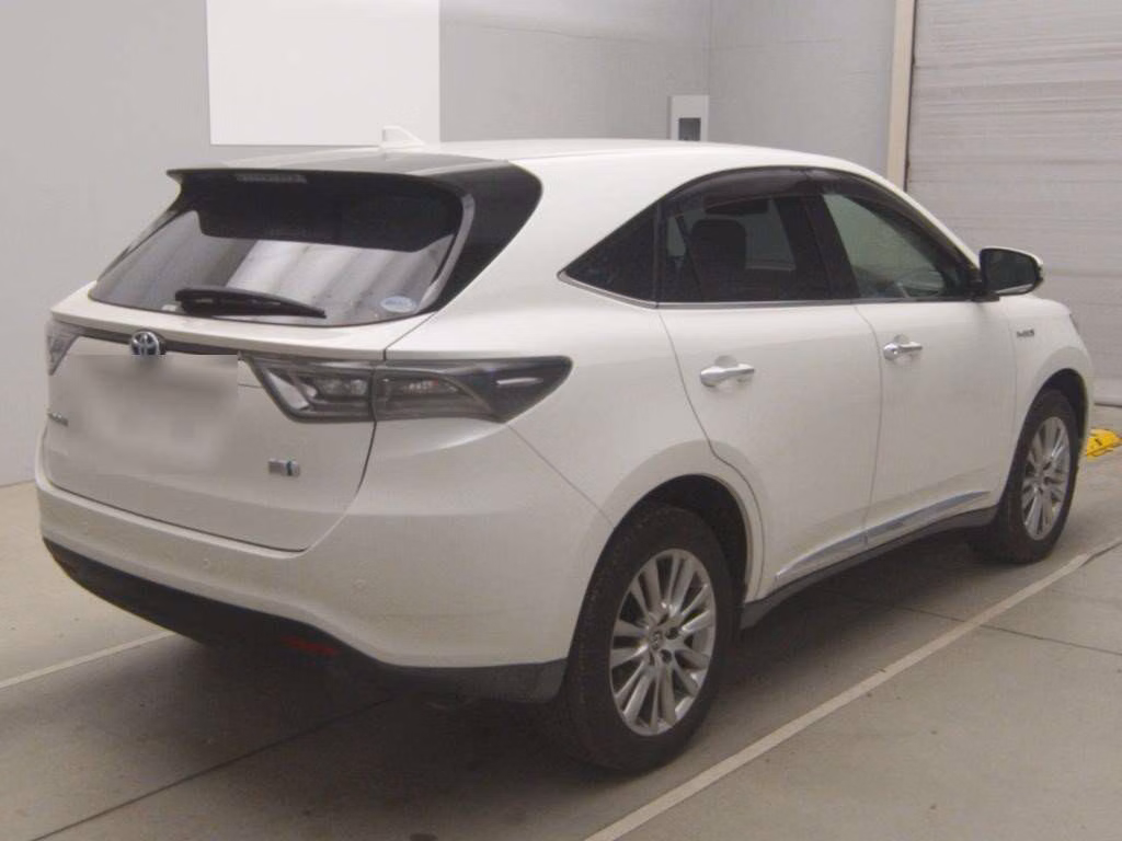 TOYOTA HARRIER