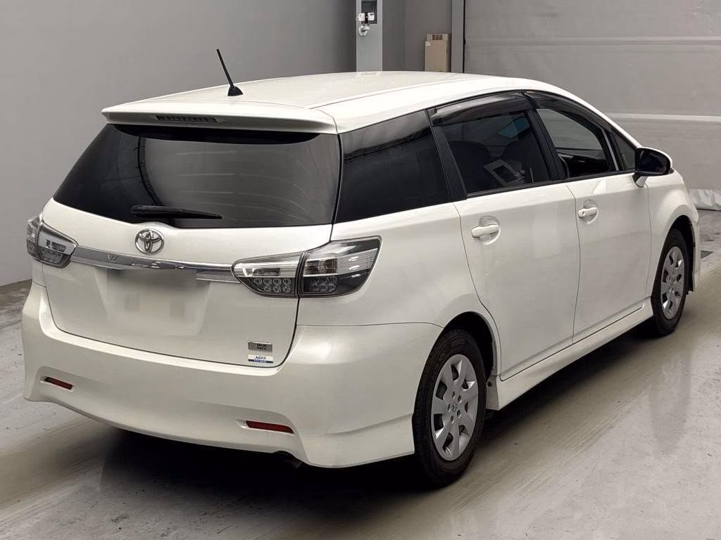 TOYOTA WISH