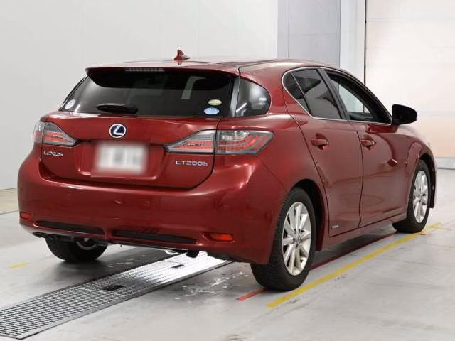 LEXUS CT200H