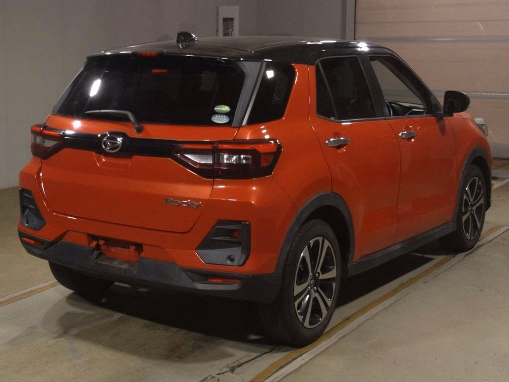 DAIHATSU ROCKY