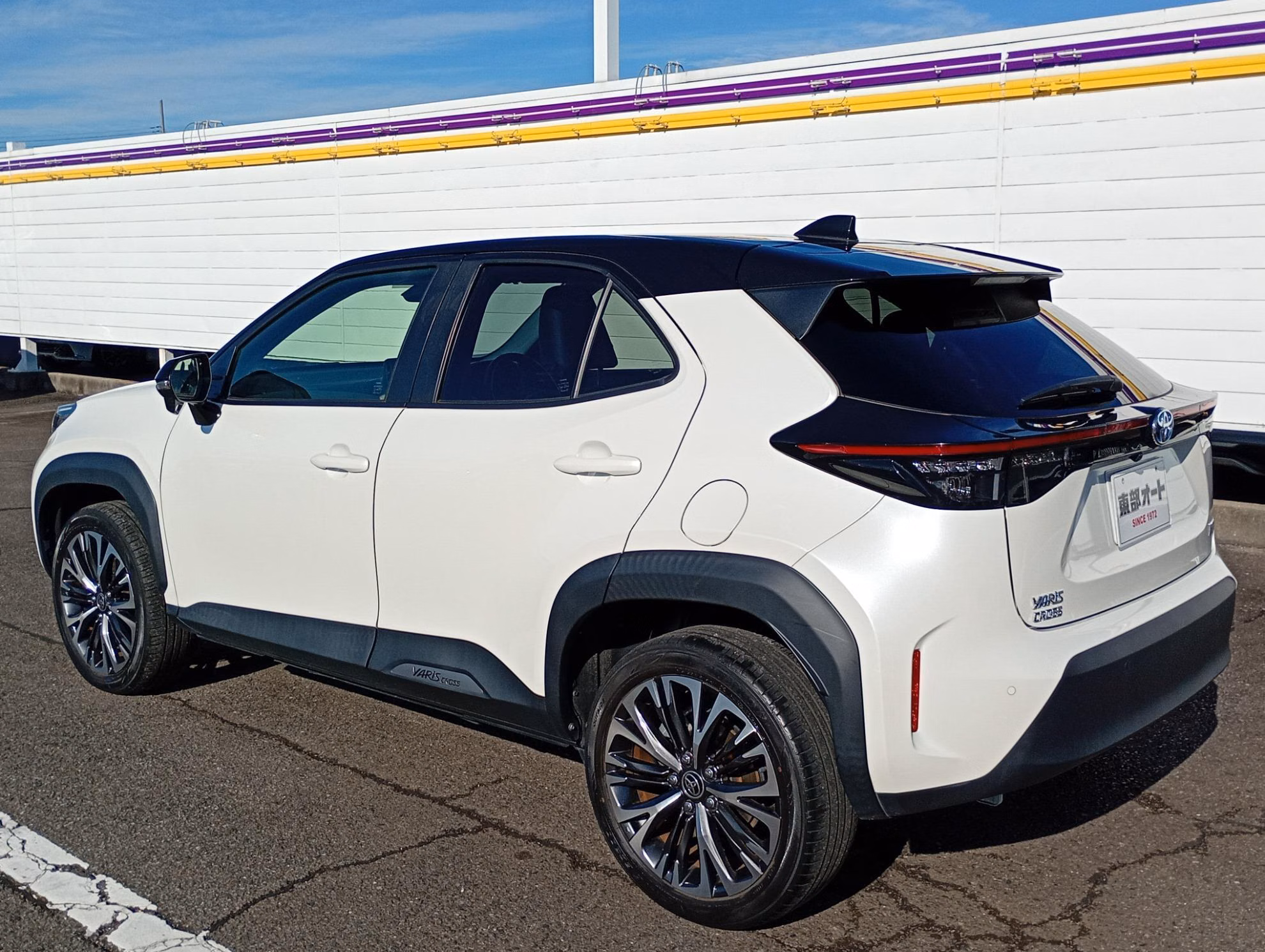 TOYOTA YARIS CROSS