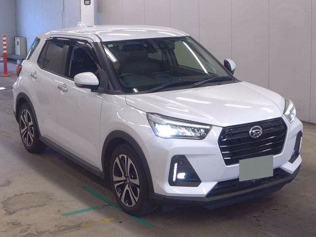 DAIHATSU ROCKY