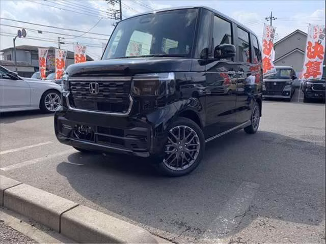 HONDA N-BOX