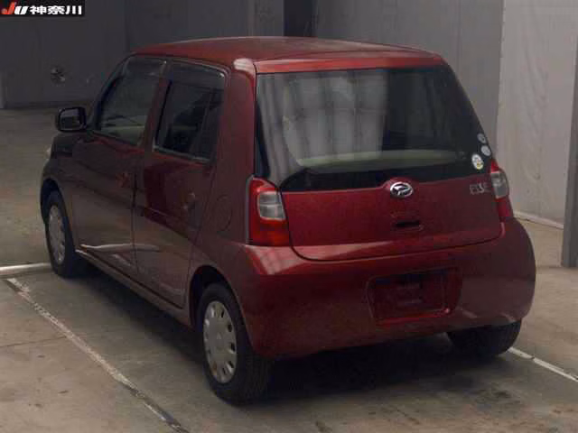DAIHATSU ESSE
