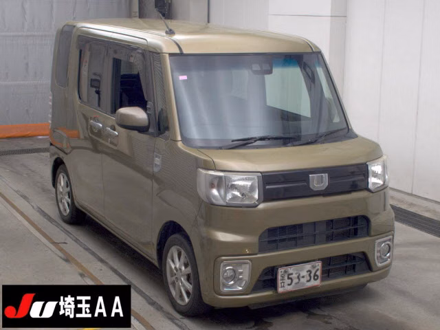 DAIHATSU WAKE