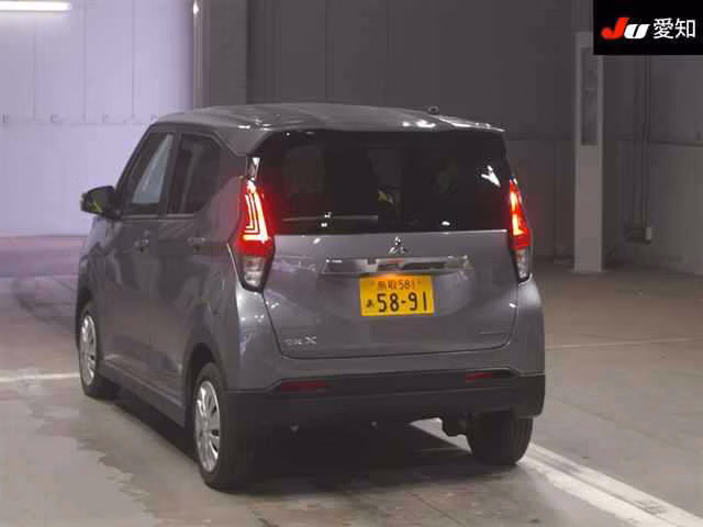 MITSUBISHI EK X