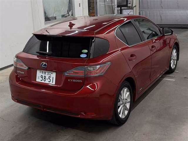 LEXUS CT200H