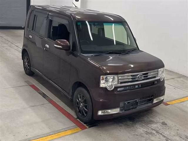 DAIHATSU MOVE CONTE