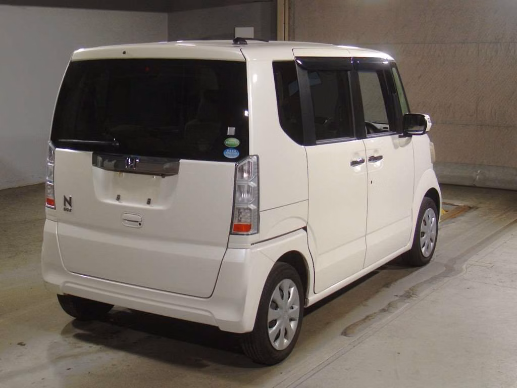 HONDA N-BOX